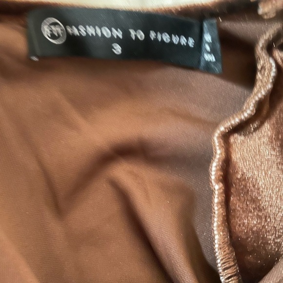 FASHION to Figure Tyana Velvet Drapes Dress 3X Brown - Picture 7 of 9